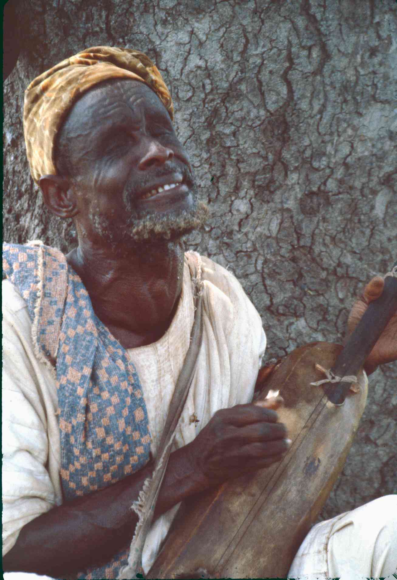 Nyologu Lun-Naa Issahaku