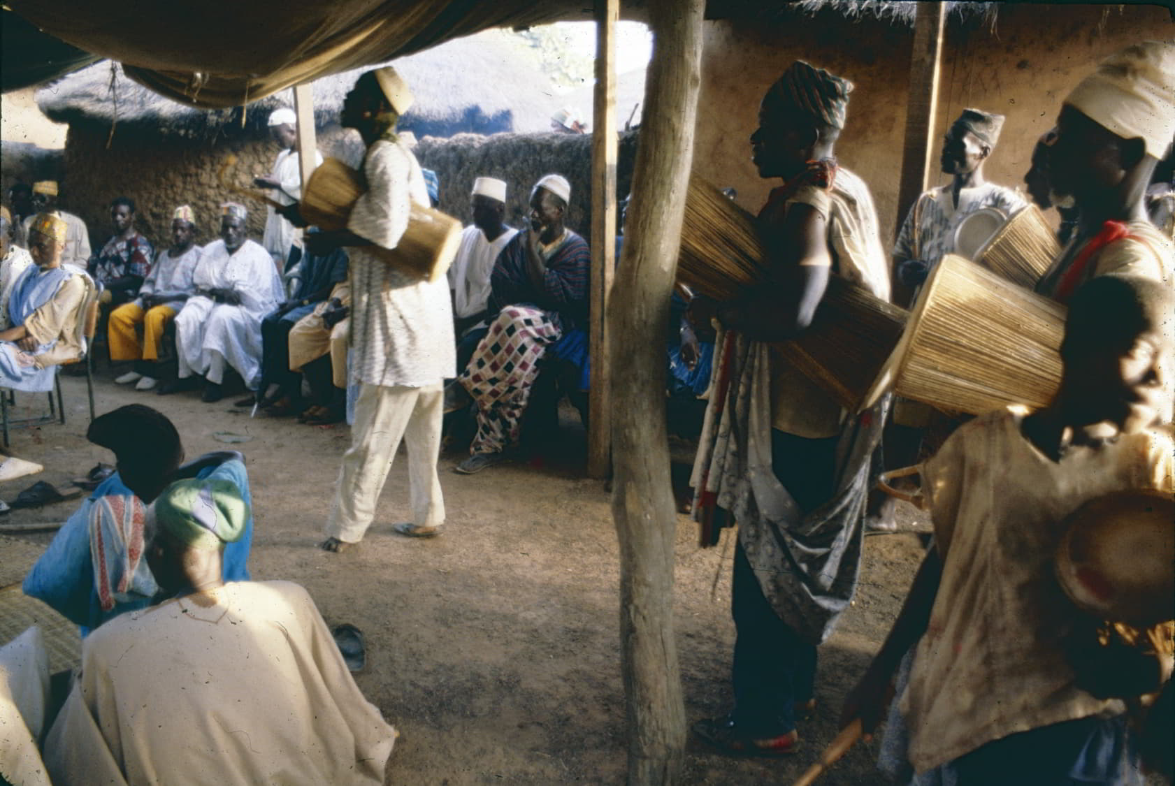 funeral house praising