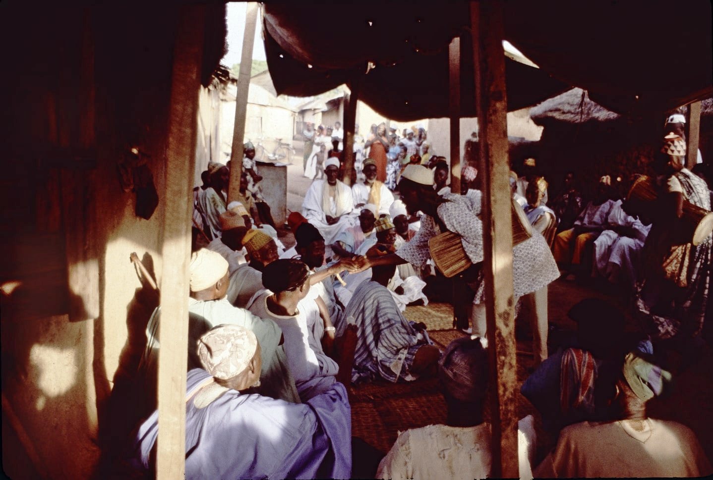 praise drummer receiving money